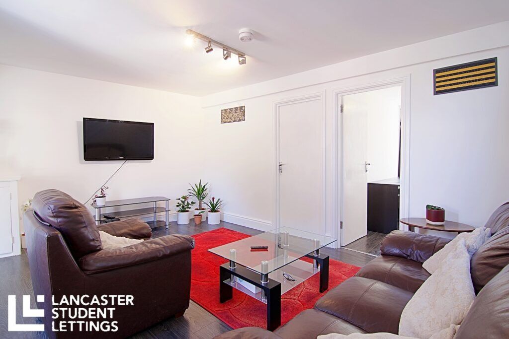 Property photo 1 of 7 Property Photo