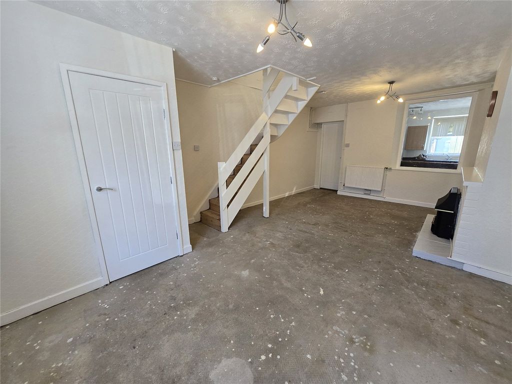 Property photo 2 of 20 Picture No. 04