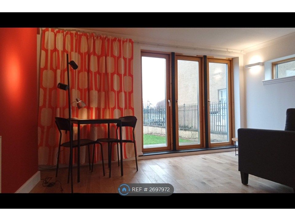 Property photo 3 of 22