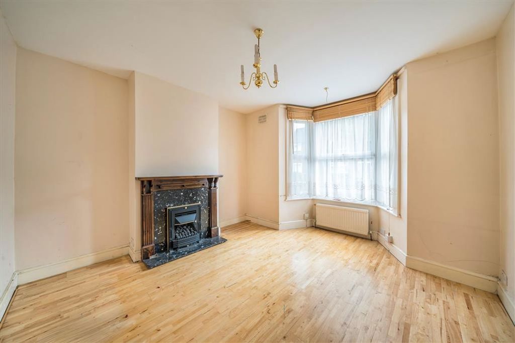 Property photo 2 of 4