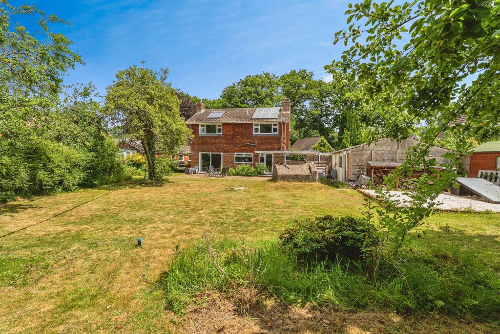 Property photo 1 of 25