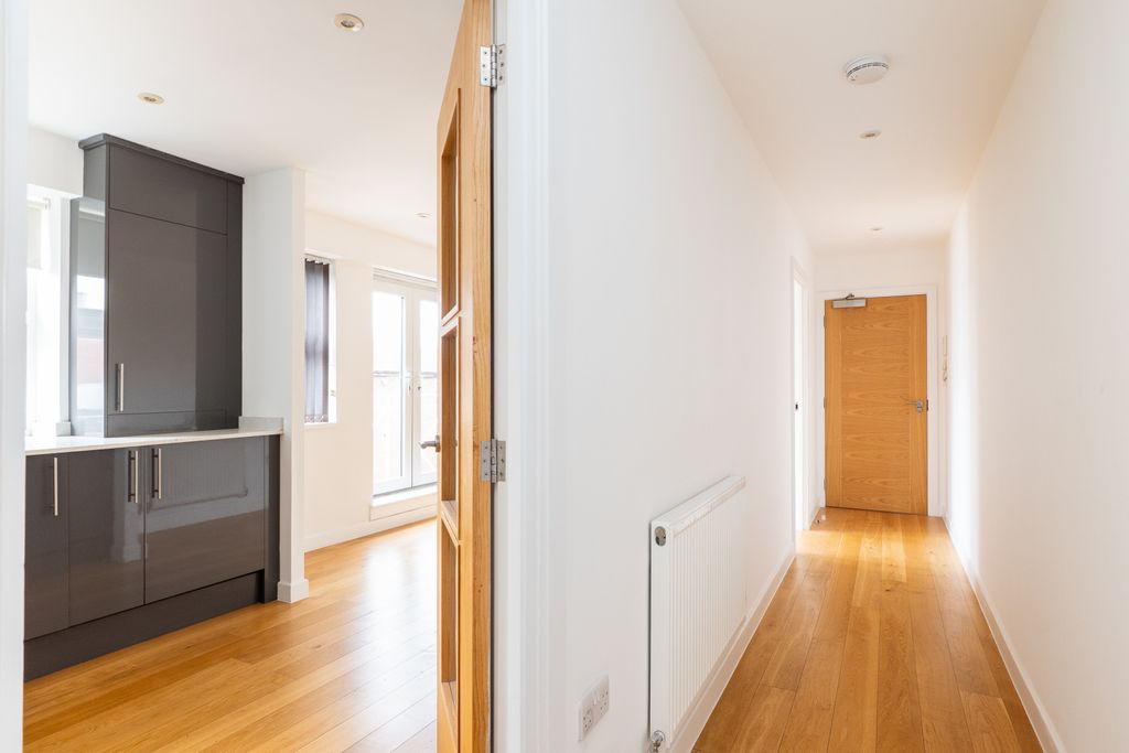 Property photo 2 of 8 Picture No. 04