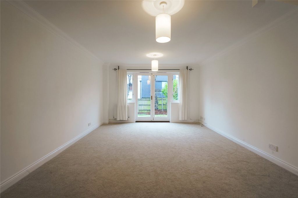 Property photo 3 of 13 Reception Room