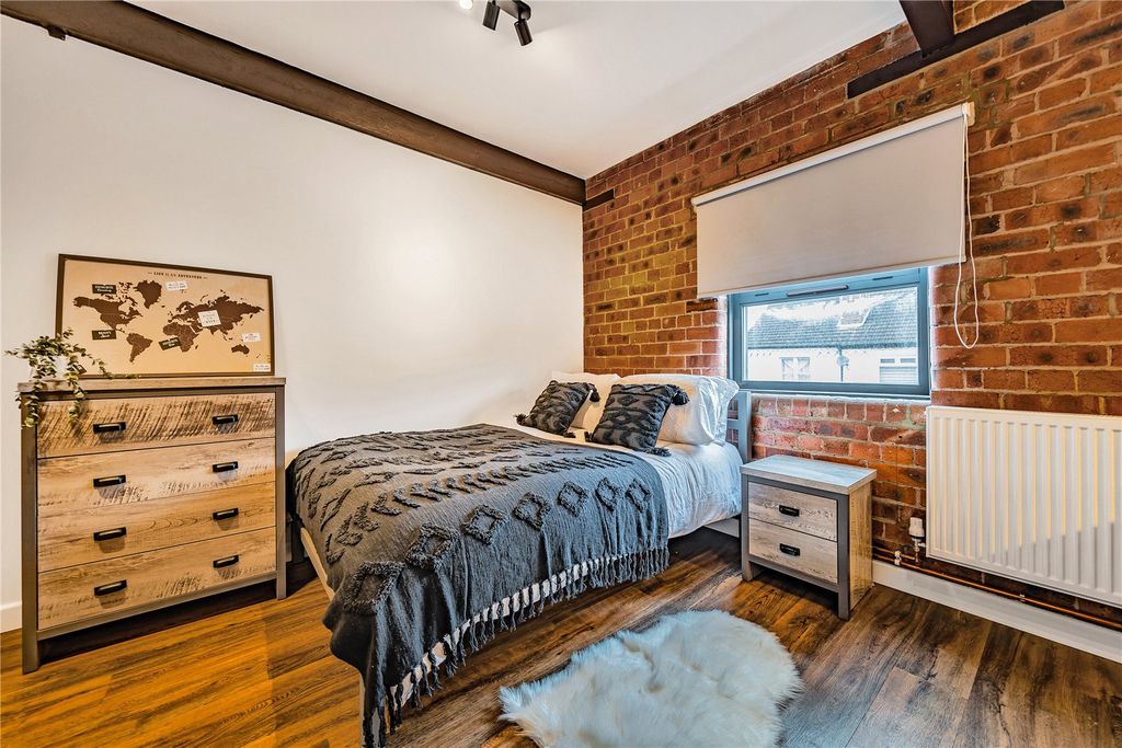 Property photo 3 of 6 Picture No. 03