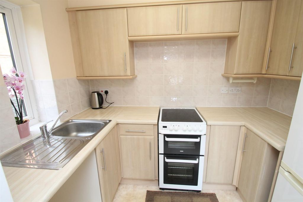 Property photo 2 of 8 Img_0113.Jpg