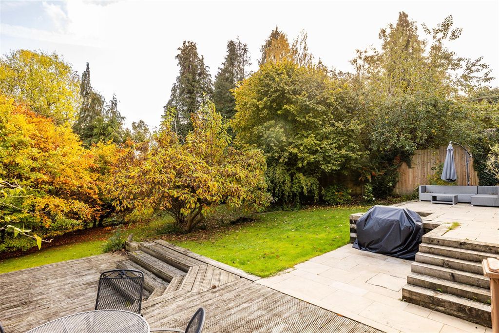 Additional image 13 of 5 bed detached house for saleHuntersfield Close, Reigate RH2