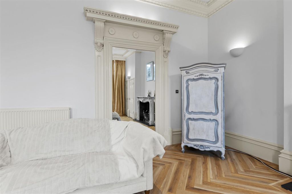 Additional image 15 of 2 bed flat for saleKenilworth Road, Leamington Spa CV32