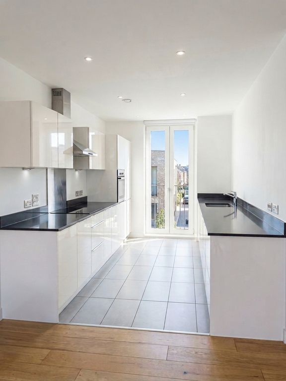Property photo 2 of 12
