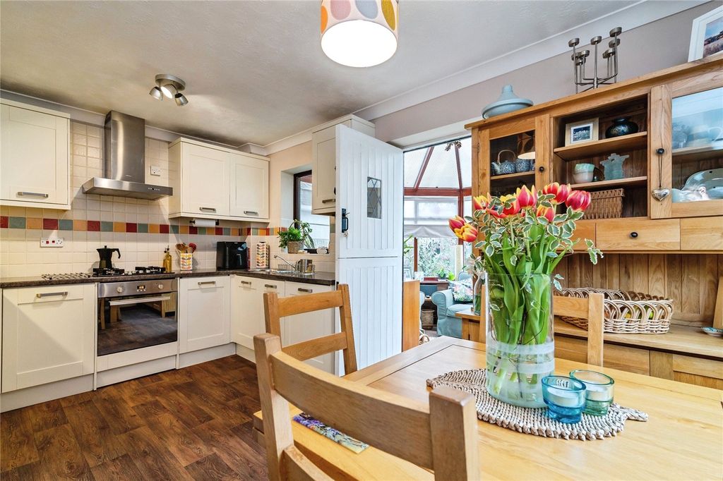 Property photo 3 of 22 Picture No. 24