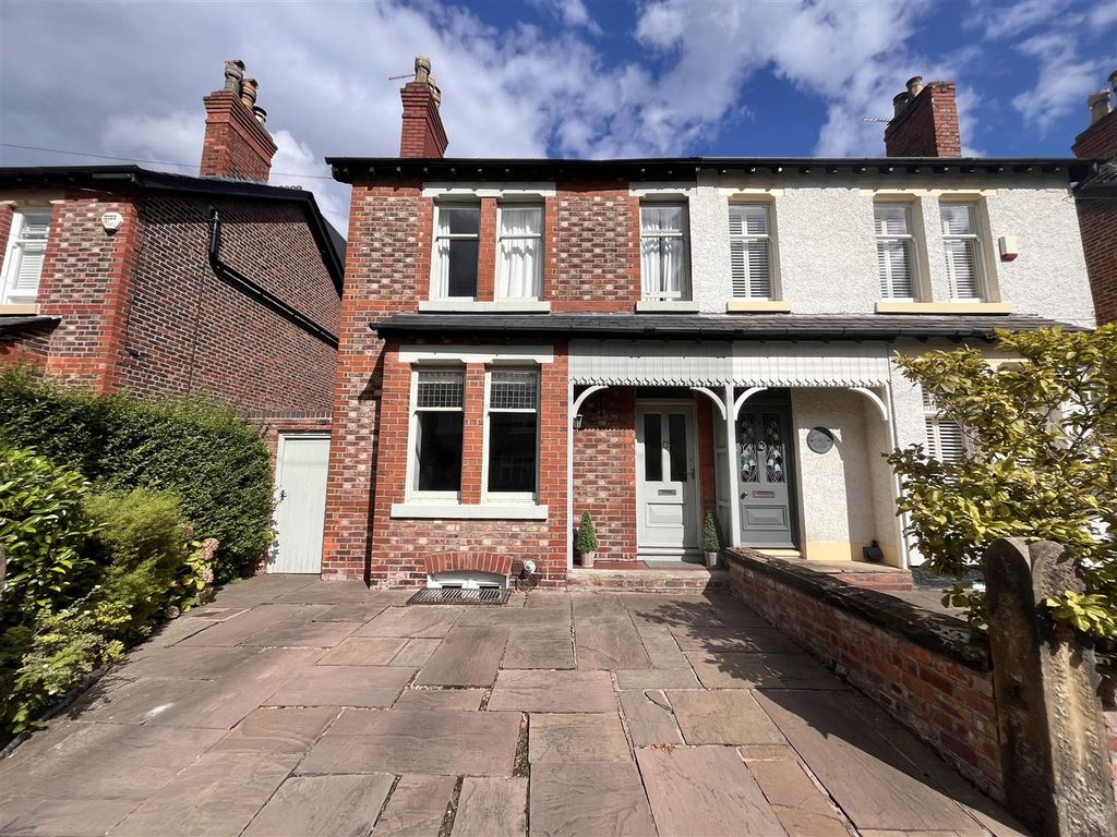Property photo 1 of 23