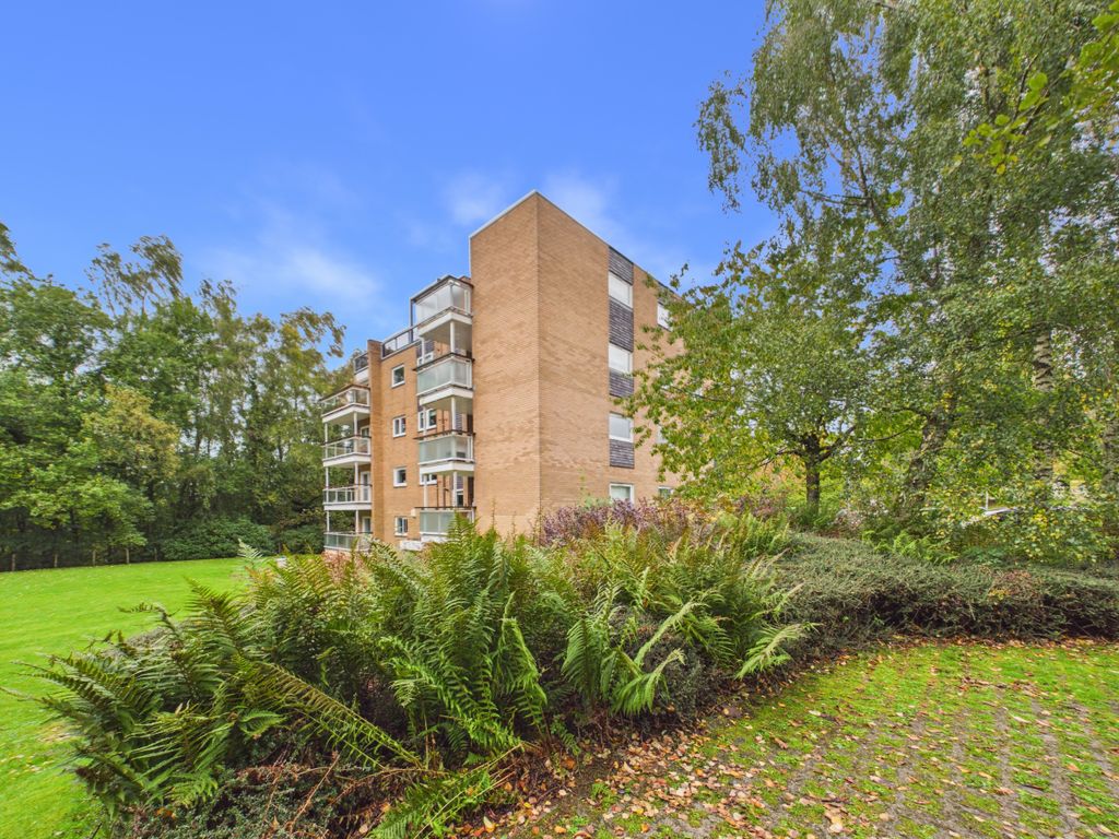 Property photo 1 of 30