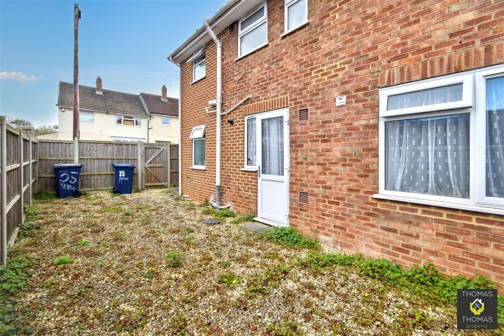 Additional image 5 of 2 bed maisonette to rentMedway Crescent, Brockworth GL3