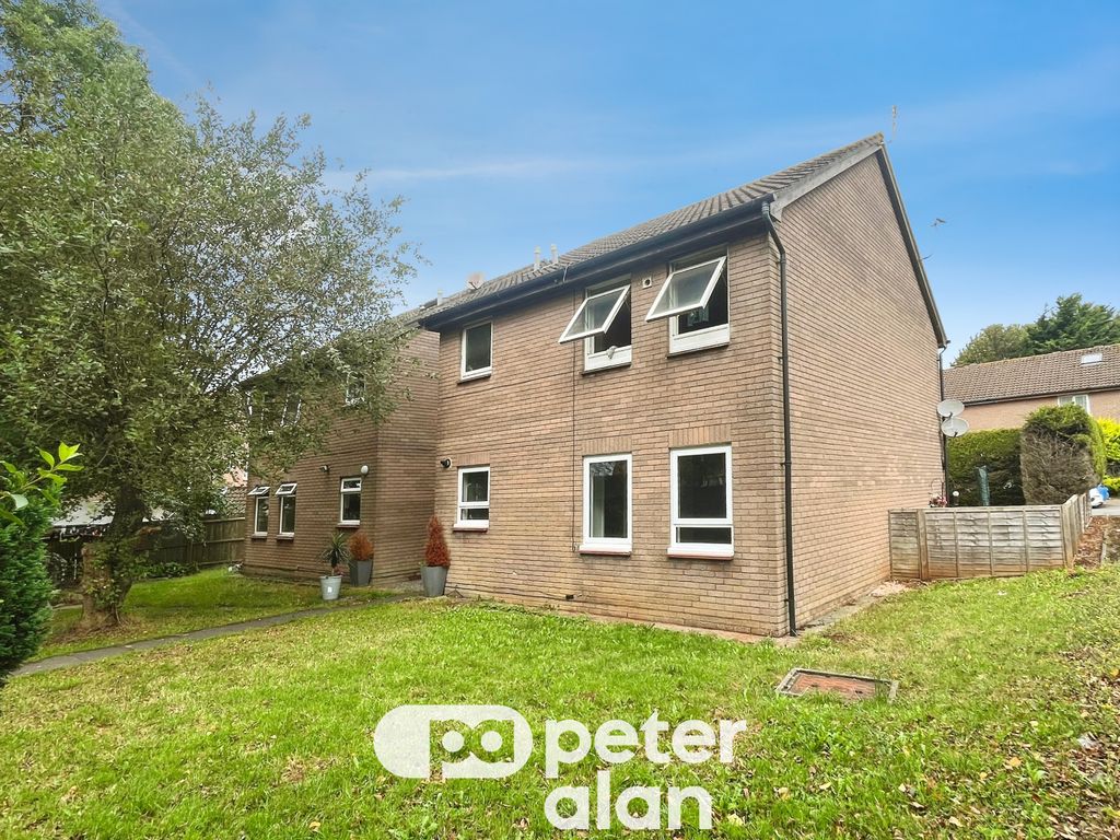 Property photo 1 of 5