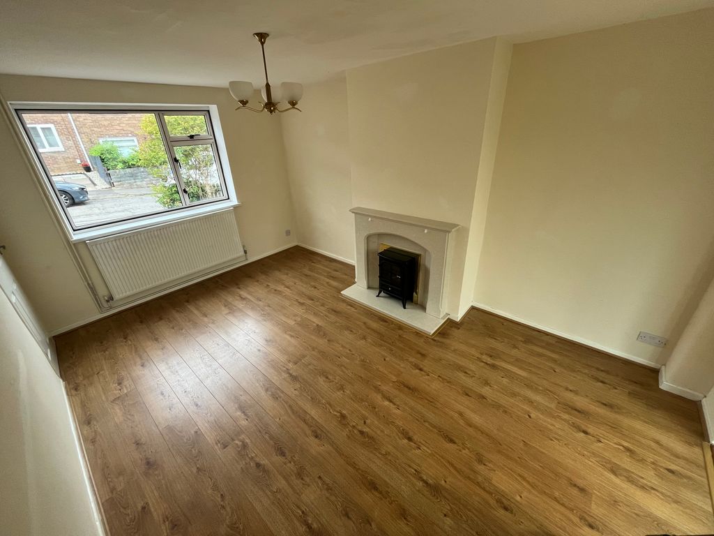 Property photo 3 of 10 Image