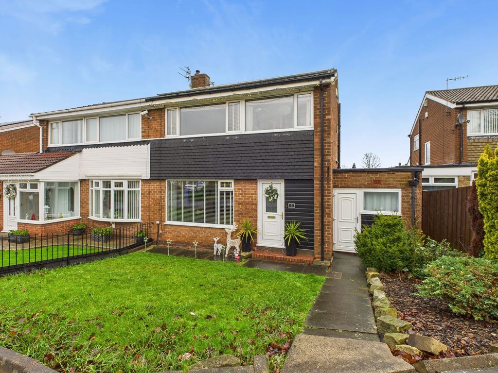 Property photo 1 of 12 External