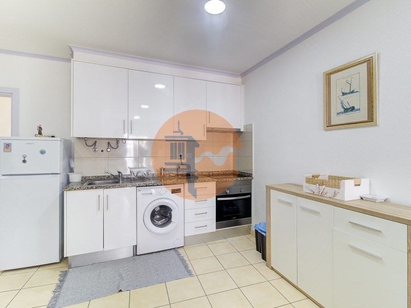 Property photo 3 of 39