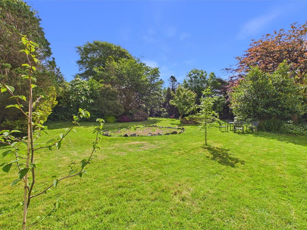 Property photo 3 of 32 Picture No. 34