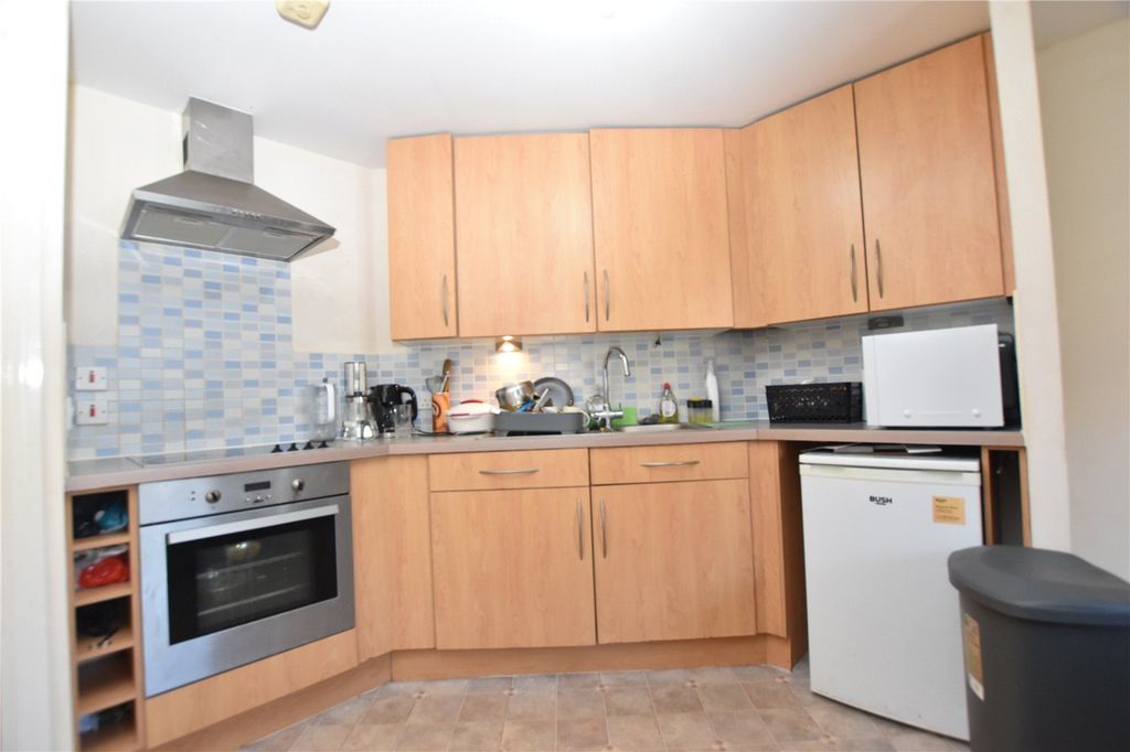 Property photo 3 of 9 Picture No. 04