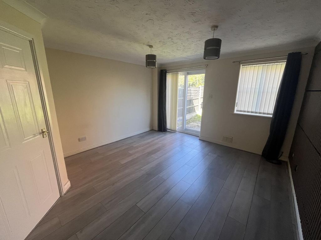 Property photo 3 of 8 Living Room