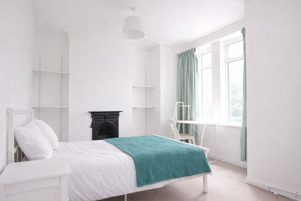 Property photo 2 of 6 Photo 10