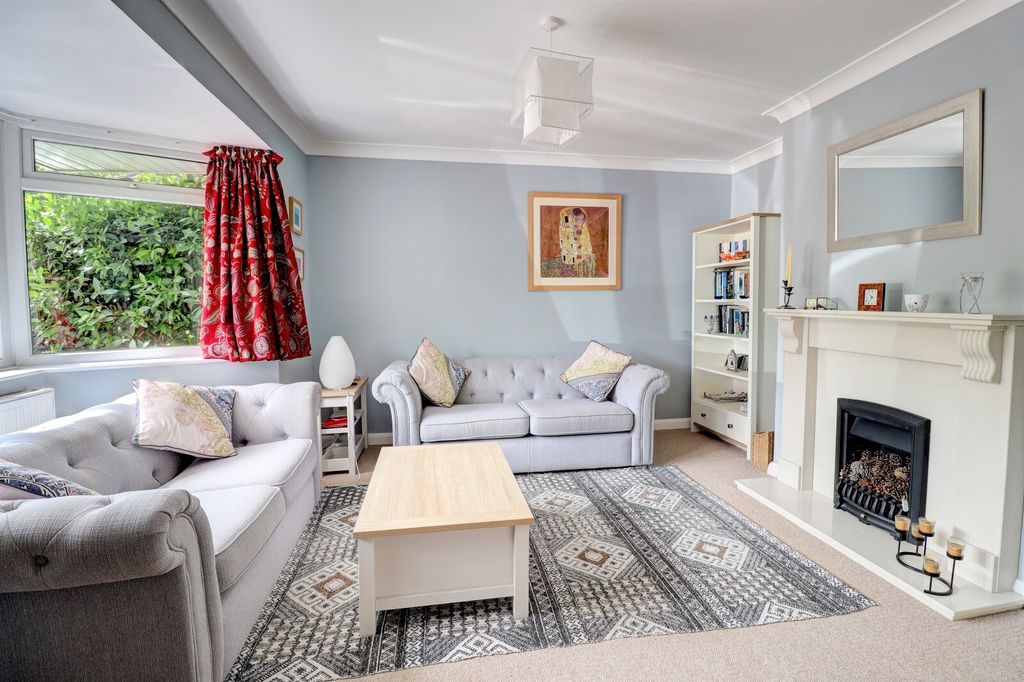 Property photo 3 of 15 Picture No. 13