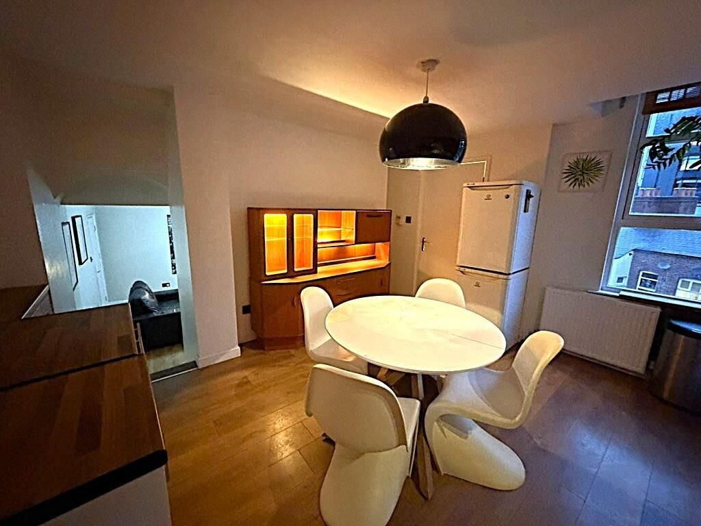 Property photo 2 of 14 Kitchen Diner 3rd.Jpg