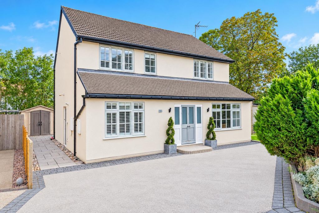 Property photo 1 of 35