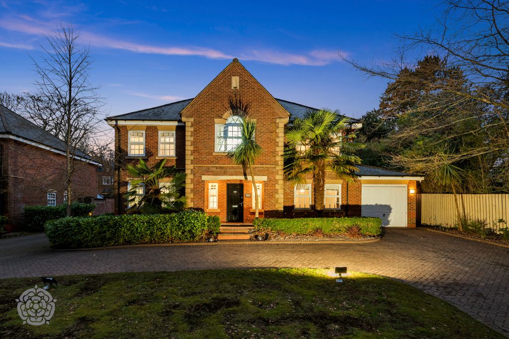 Property photo 1 of 38 Picture No. 49
