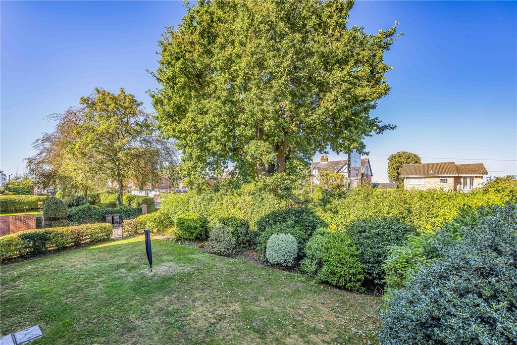 Property photo 3 of 19 Picture No. 22
