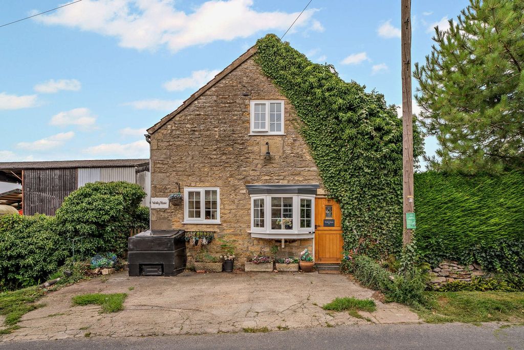 Property photo 1 of 24