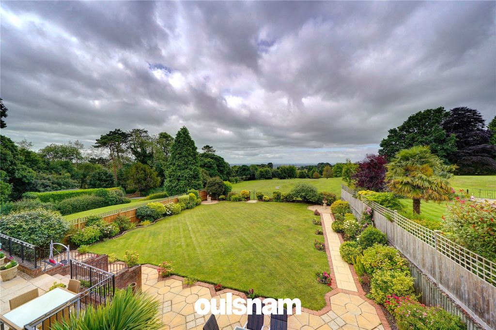 Property photo 2 of 55 Picture No. 38