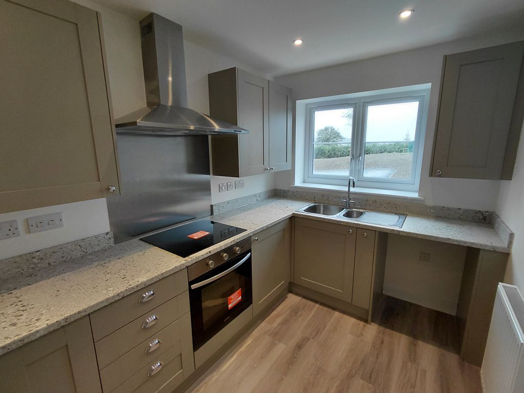 Property photo 2 of 13 Typical 2 Bed Homes