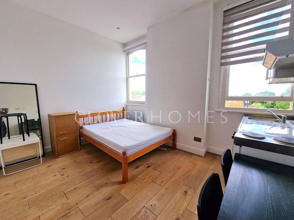 Property photo 2 of 4 88c1906A-59B2-497d-Bd1c-6c4A2B6Fcbd3.Jpg