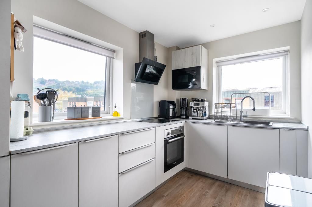 Property photo 3 of 15 Reception/Kitchen