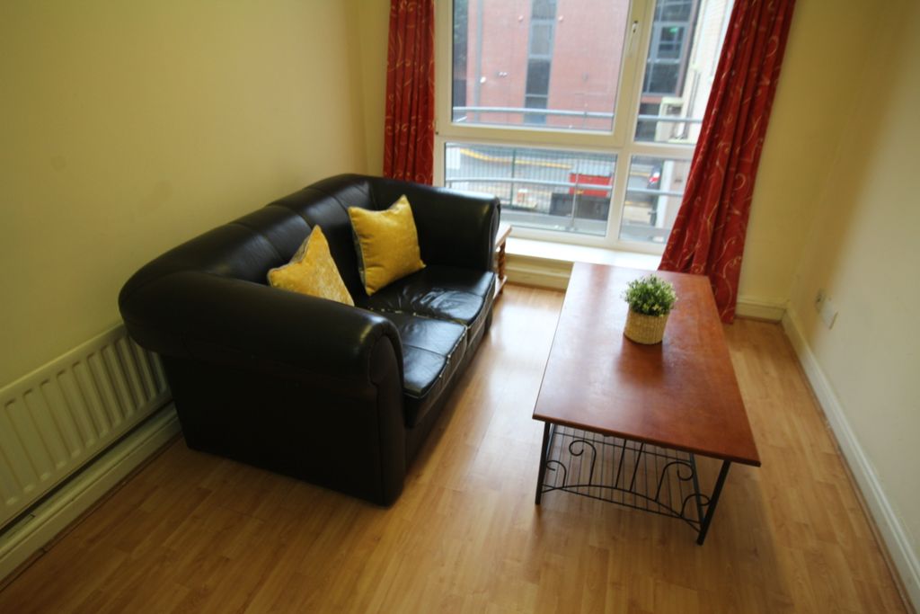 Property photo 3 of 5