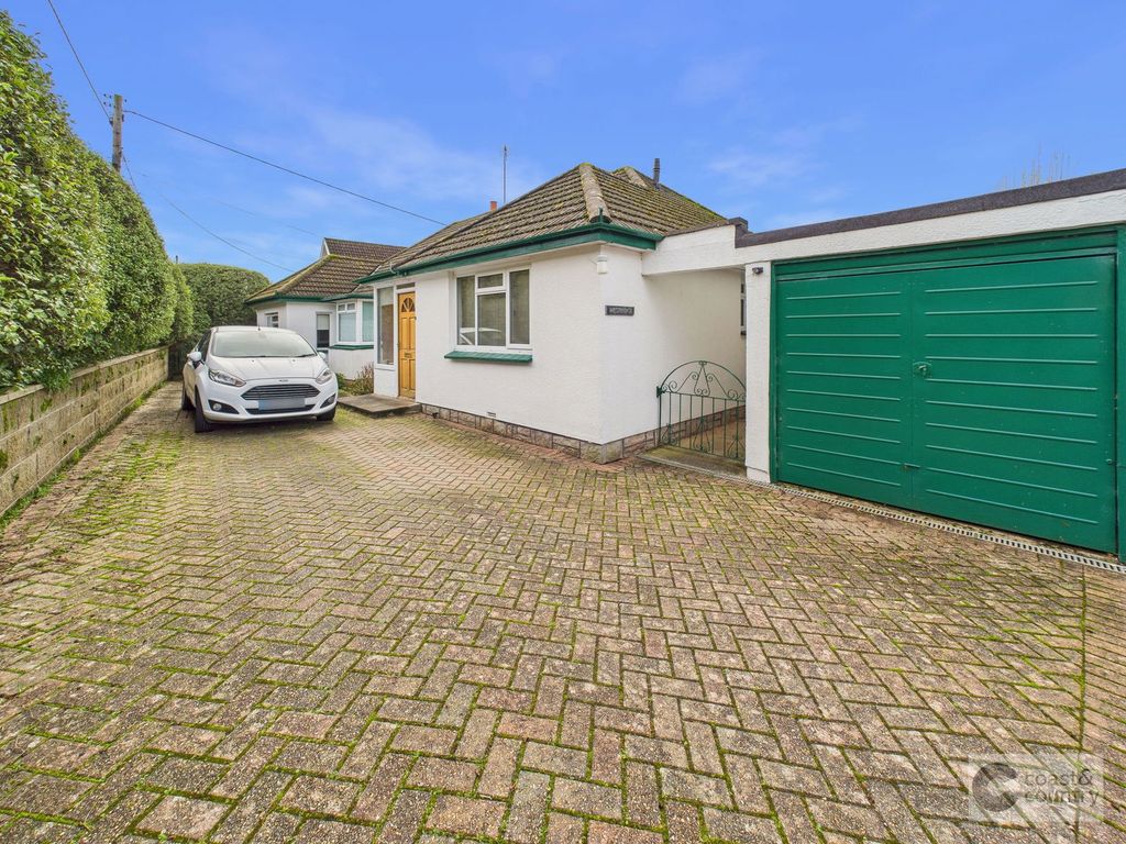 Property photo 1 of 28