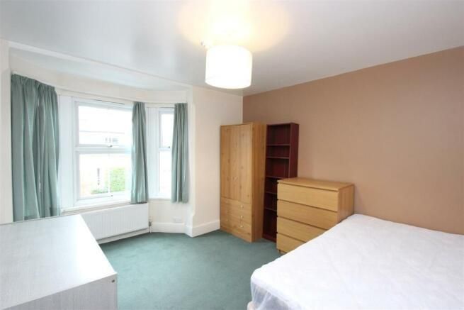 Property photo 3 of 5 Bedroom