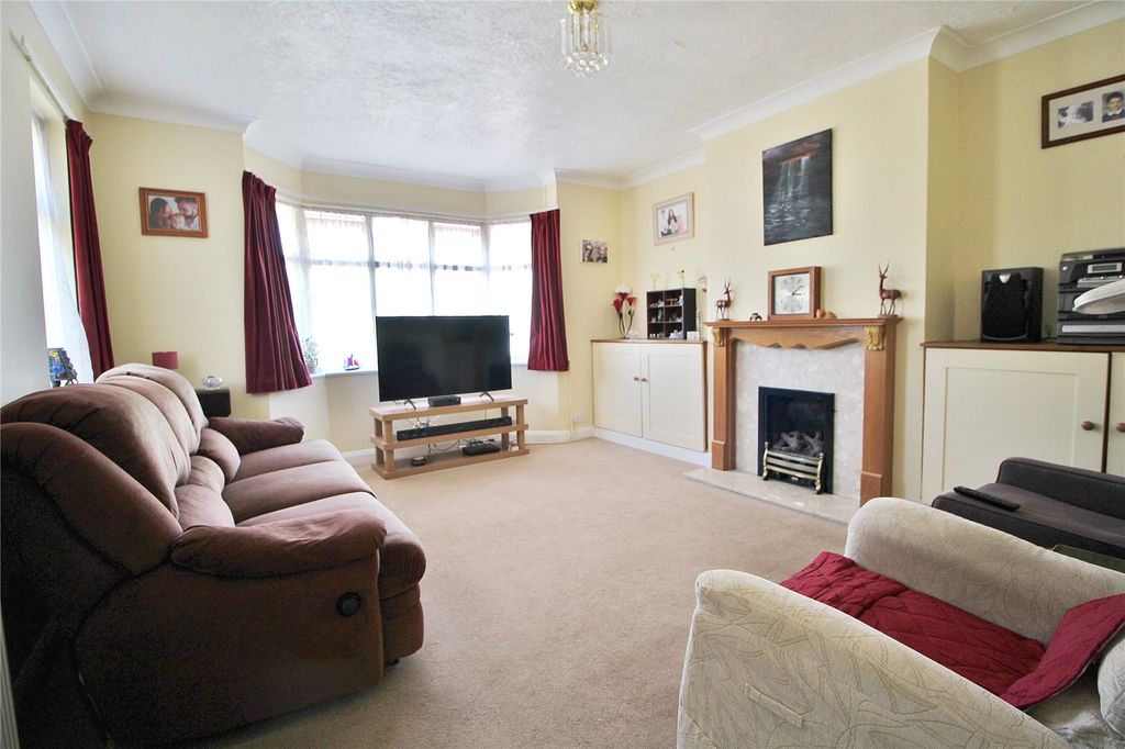 Property photo 2 of 11 Picture No. 01