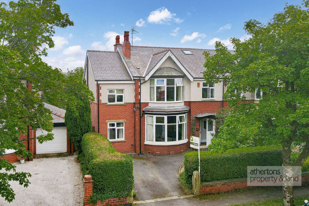 Property photo 1 of 38