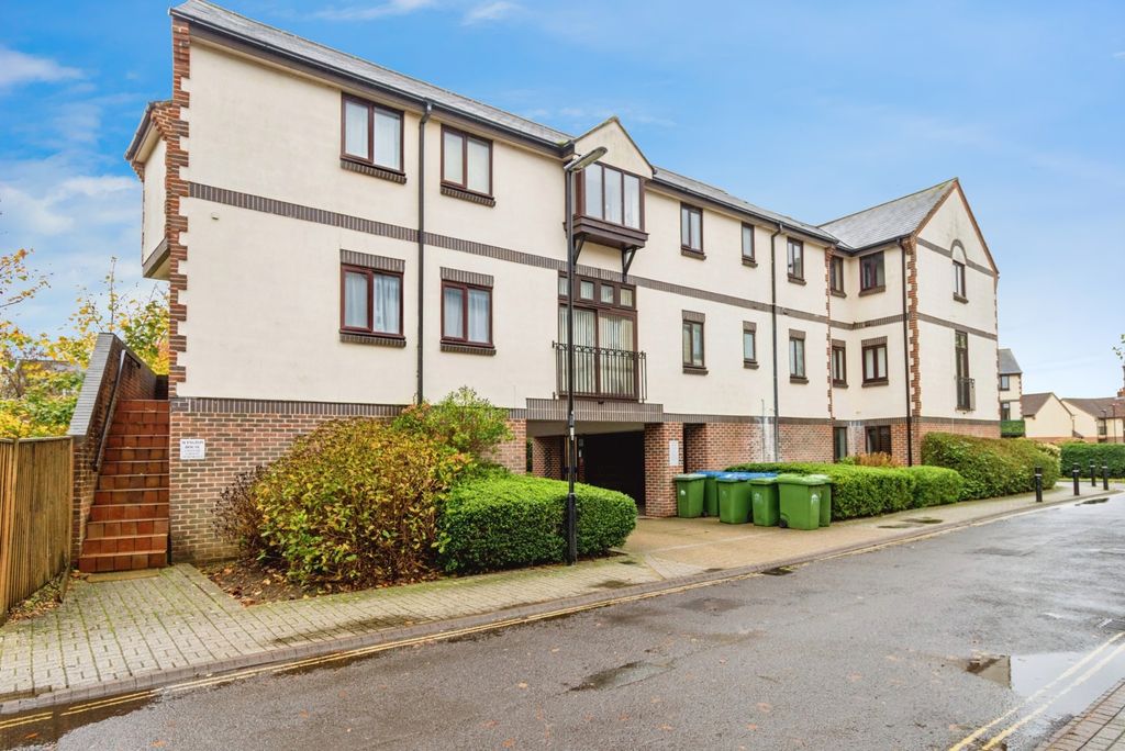 Property photo 1 of 14 Photo