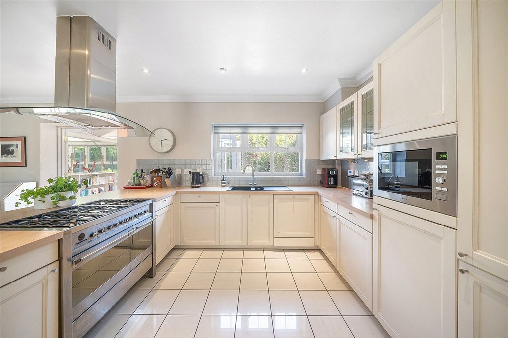 Property photo 3 of 14 Picture No. 29