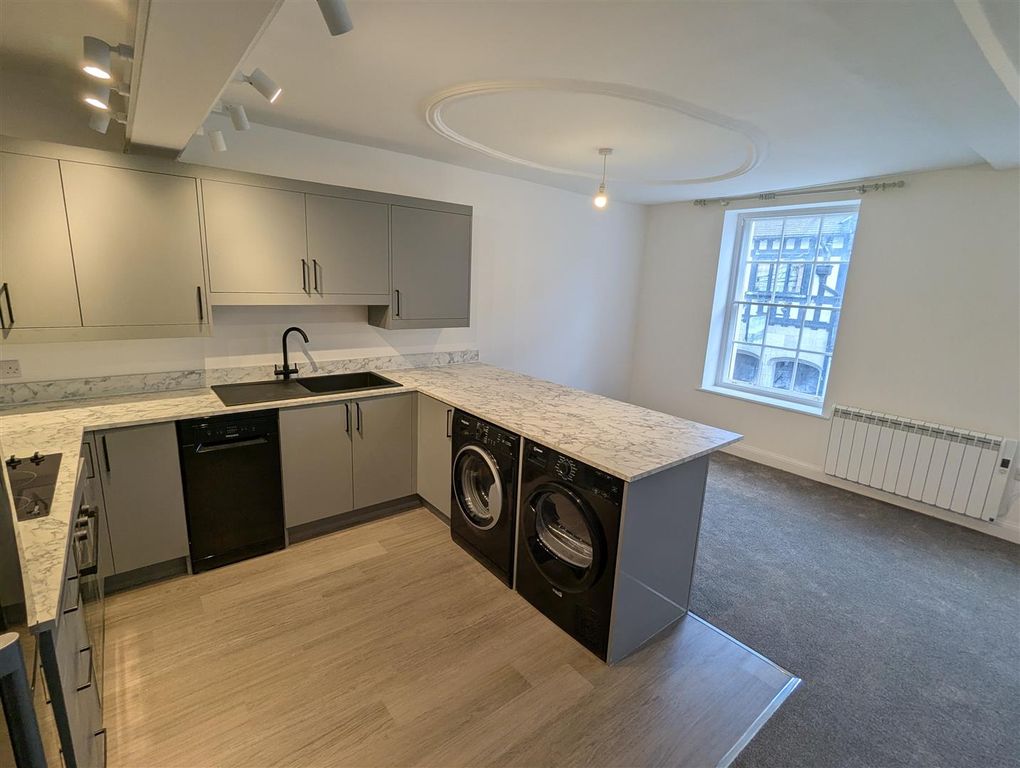 Property photo 2 of 11 Pxl_20260311_163220950.Jpg