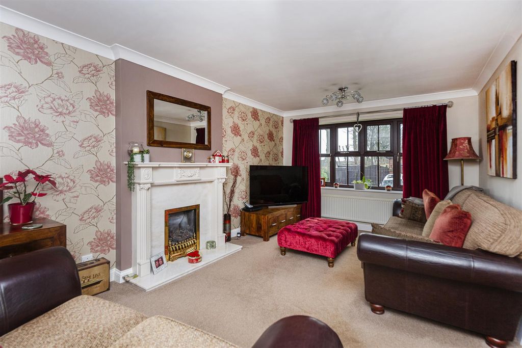 Property photo 2 of 43 3.Jpg