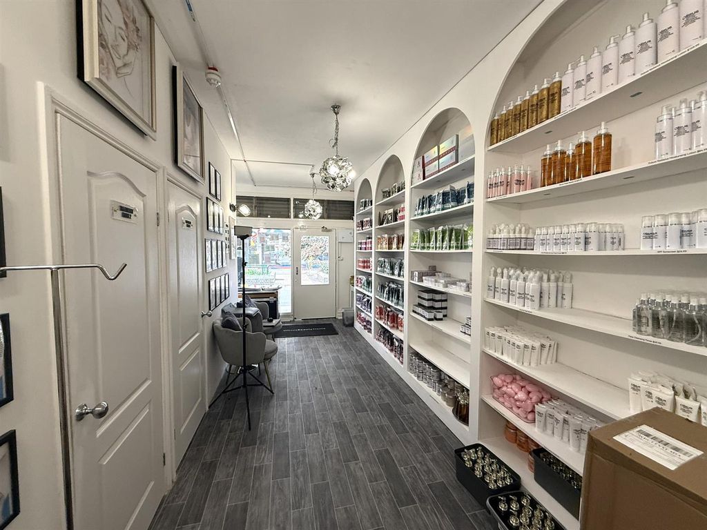 Property photo 2 of 11 Img_2233.Jpeg