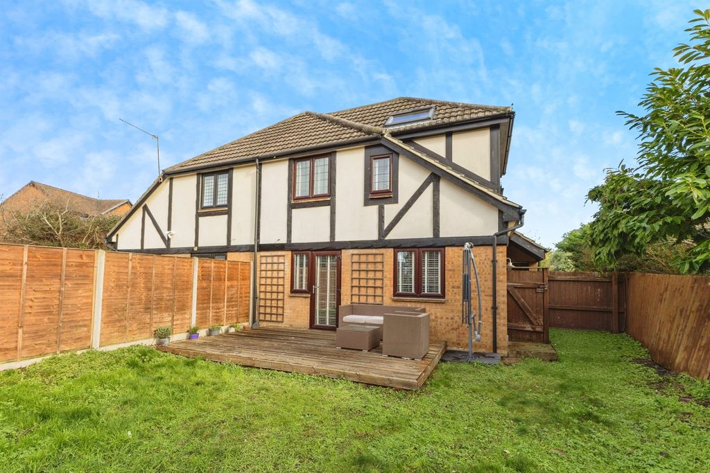 Property photo 2 of 22