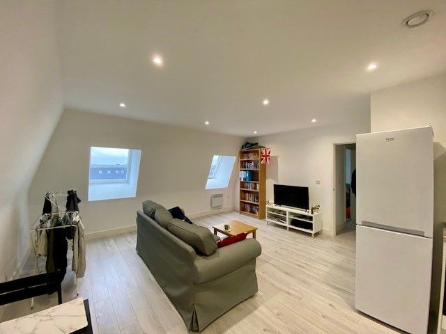 Property photo 2 of 5 Living Room