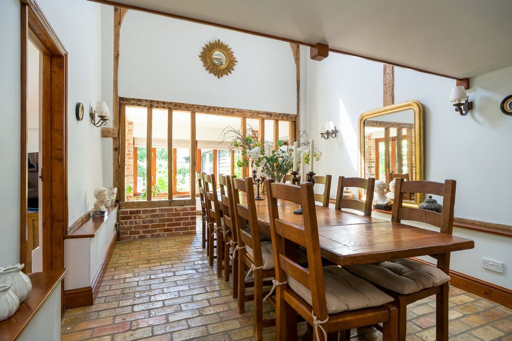 Property photo 3 of 23 1440Pxhill Farm Barn - 16