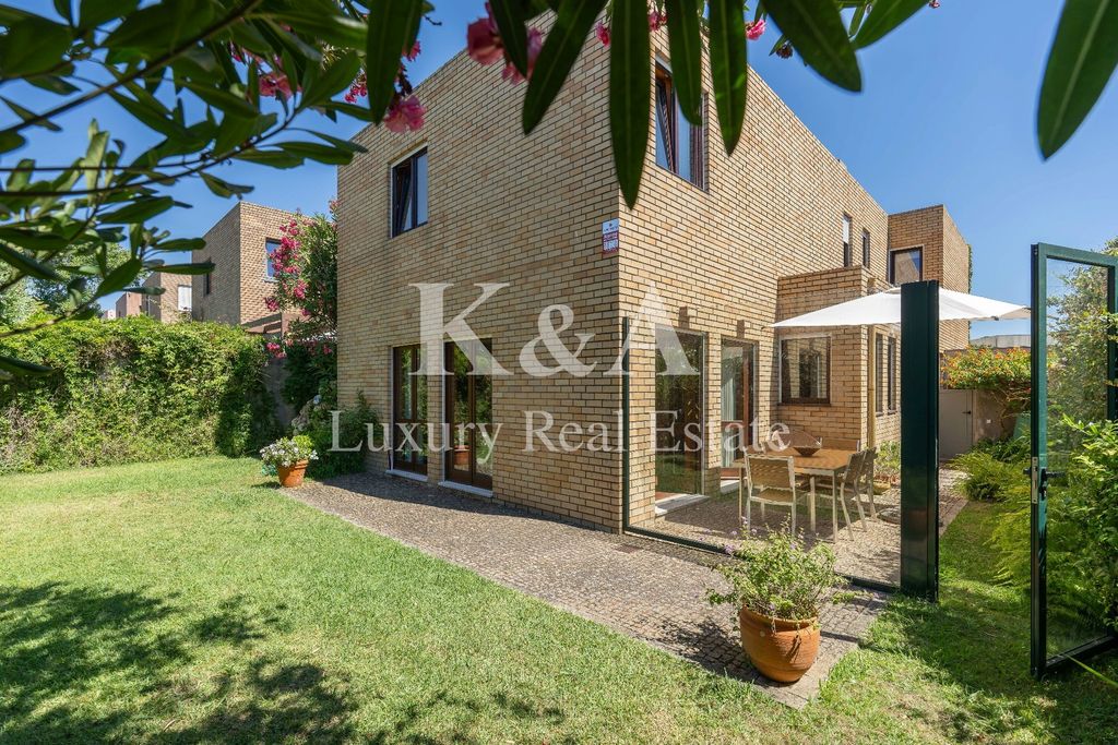 Property photo 1 of 31