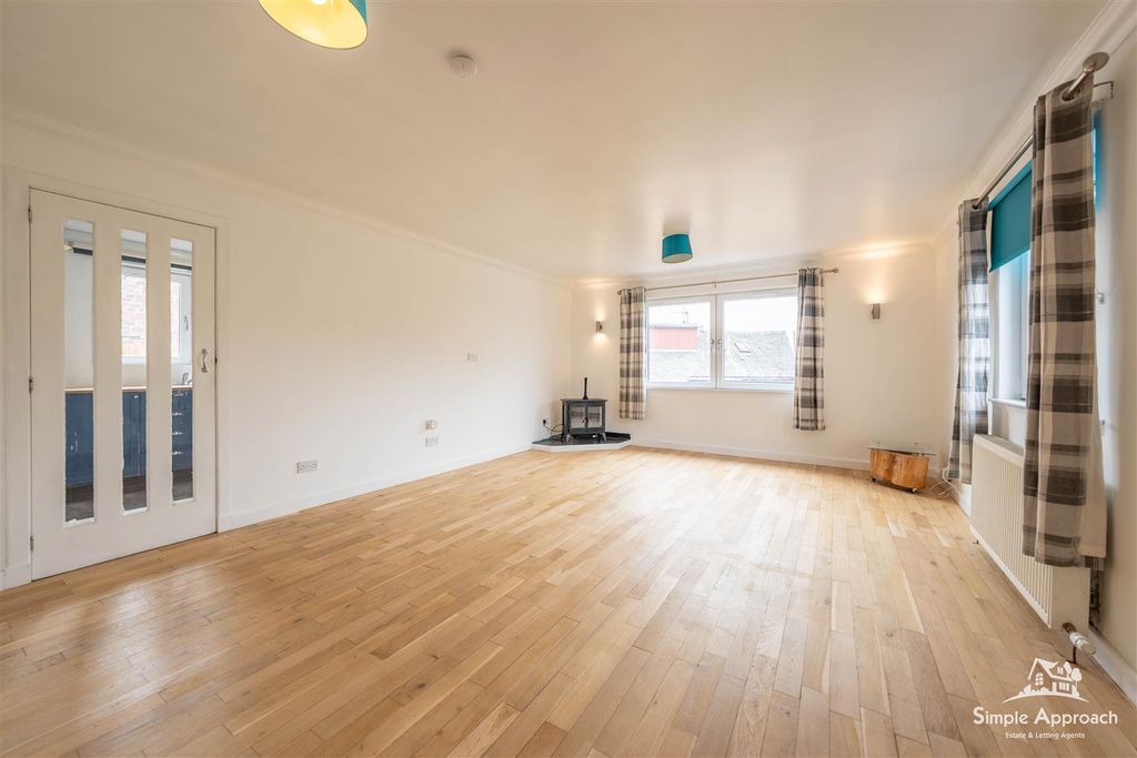 Property photo 2 of 20 Dsc09647-Hdr.Jpg