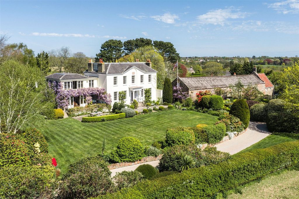 Property photo 1 of 38 Drone